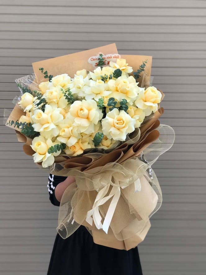 Bó hồng vàng tặng vợ yêu