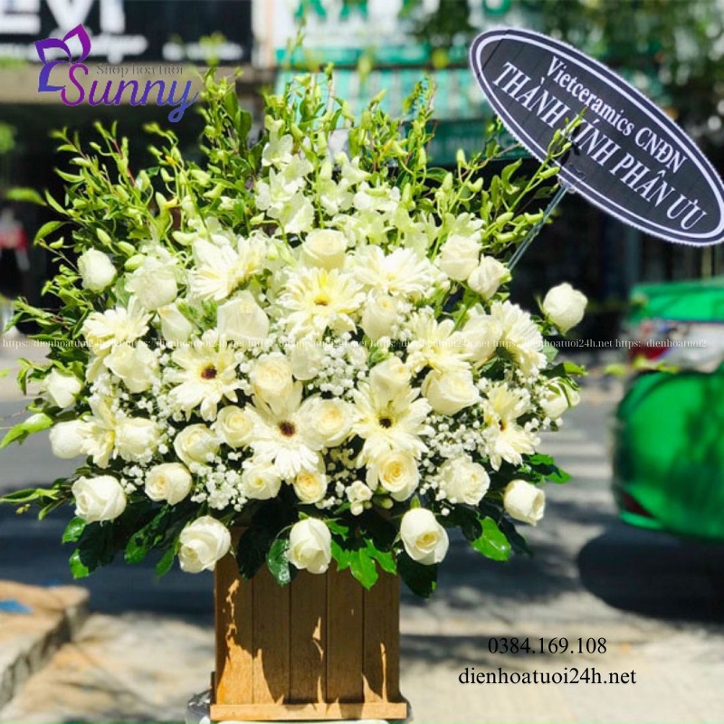 Giỏ hoa tang lễ được nhiều người lựa chọn nhất tại Shop hoa tươi Sunny Giỏ hoa tang lễ được nhiều người lựa chọn nhất tại Shop hoa tươi Sunny