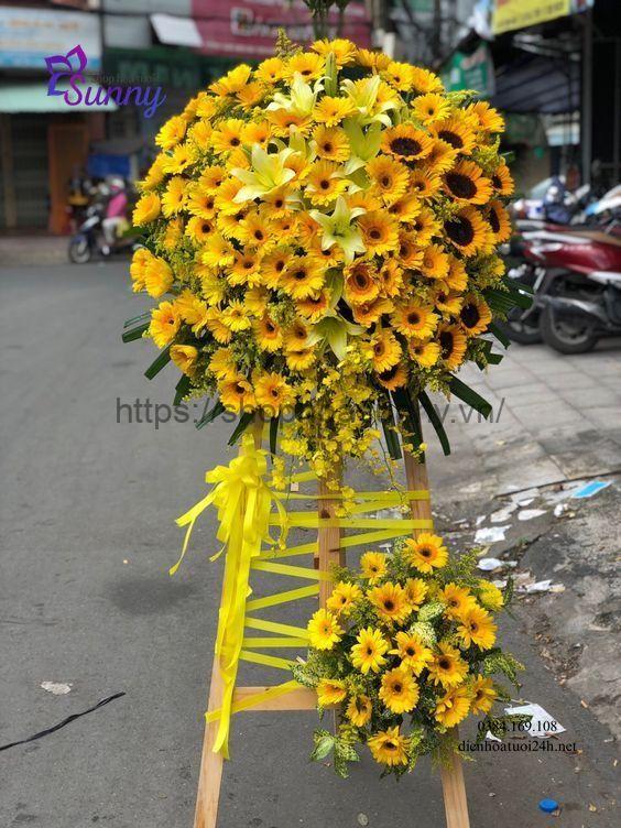 Dùng hoa đồng tiền cho lễ khai giảng mang đến lời chúc may mắn